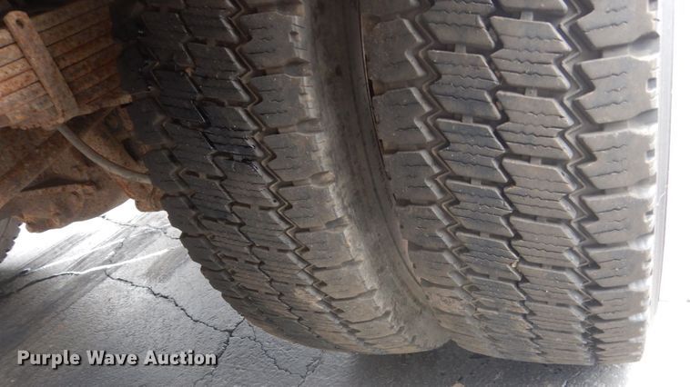 image for item GW9964 2013 Ford F550 Super Duty  service truck