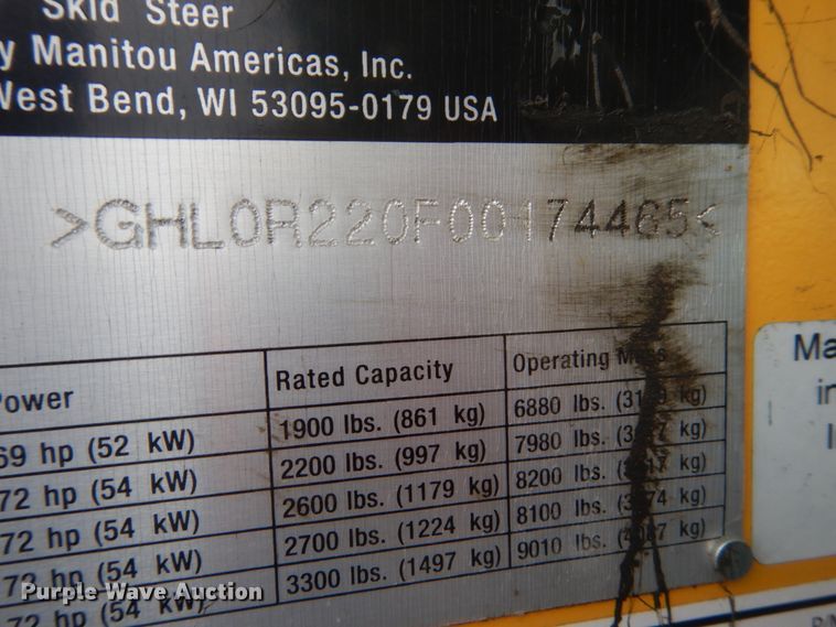 image for item GW9967 2015 Gehl R220  skid steer loader