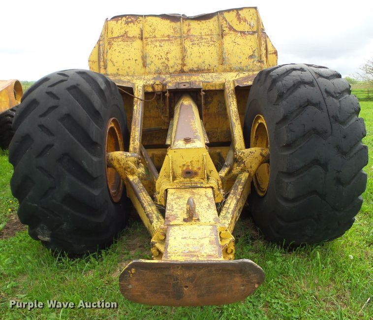 image for item GX9071 Caterpillar 80  pull type scraper