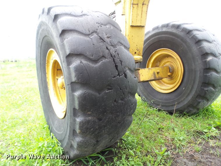 image for item GX9071 Caterpillar 80  pull type scraper