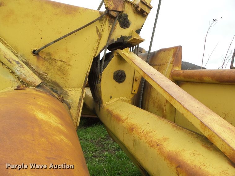 image for item GX9072 Caterpillar 5W30  pull type scraper