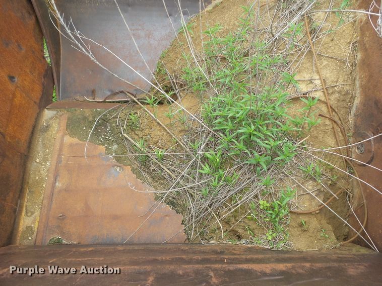 image for item GX9072 Caterpillar 5W30  pull type scraper