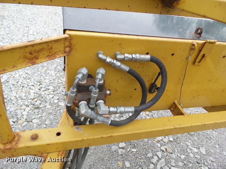 image for item GX9074 2012 Maxi Stringing tile trailer