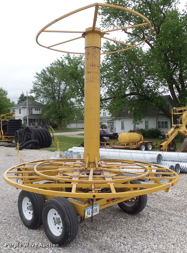 image for item GX9075 2013 Maxi Stringing tile trailer