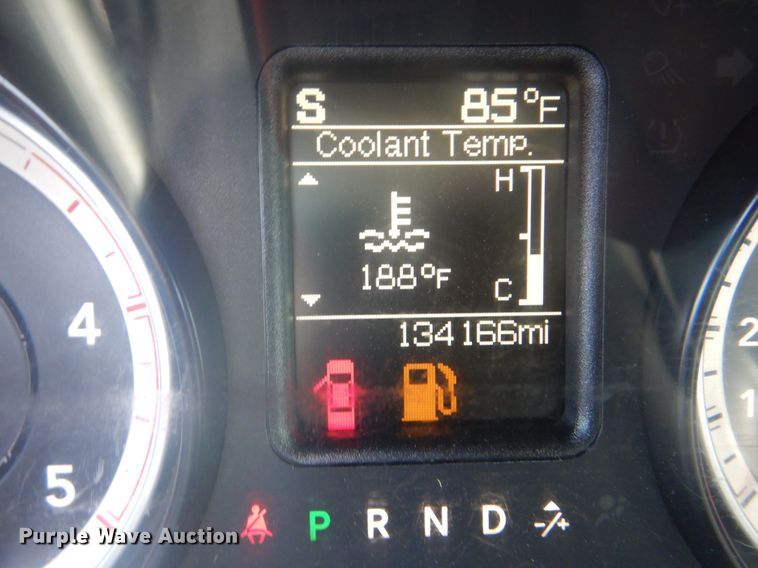 image for item GY9885 2014 Dodge Ram 5500  bucket truck