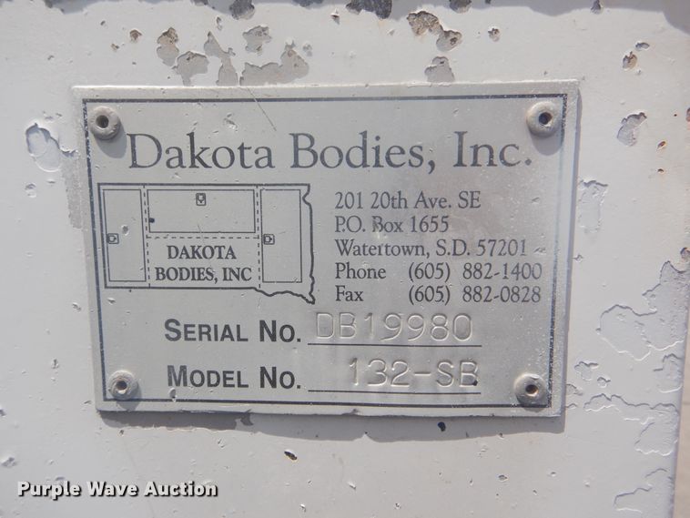 image for item GY9885 2014 Dodge Ram 5500  bucket truck