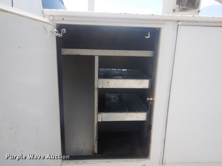 image for item GY9885 2014 Dodge Ram 5500  bucket truck