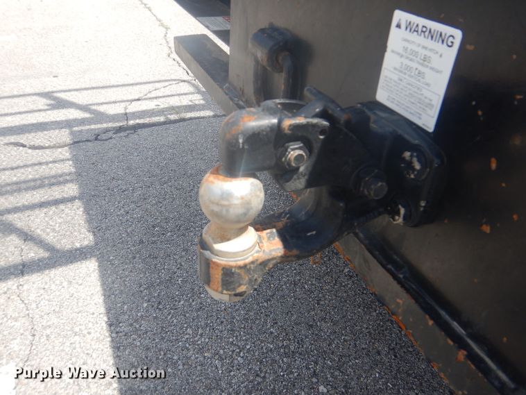 image for item GY9885 2014 Dodge Ram 5500  bucket truck