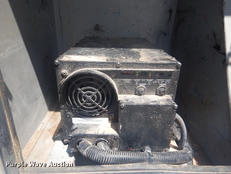 image for item GY9885 2014 Dodge Ram 5500  bucket truck