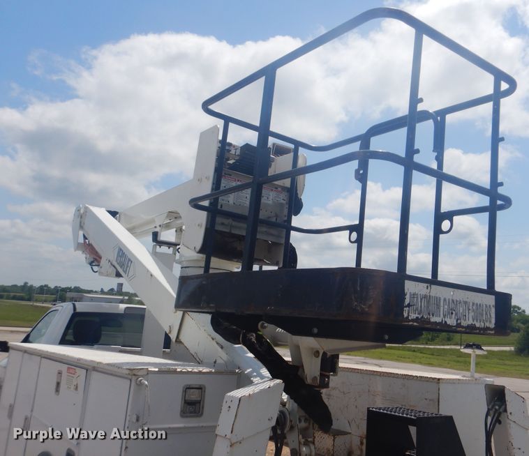 image for item GY9885 2014 Dodge Ram 5500  bucket truck