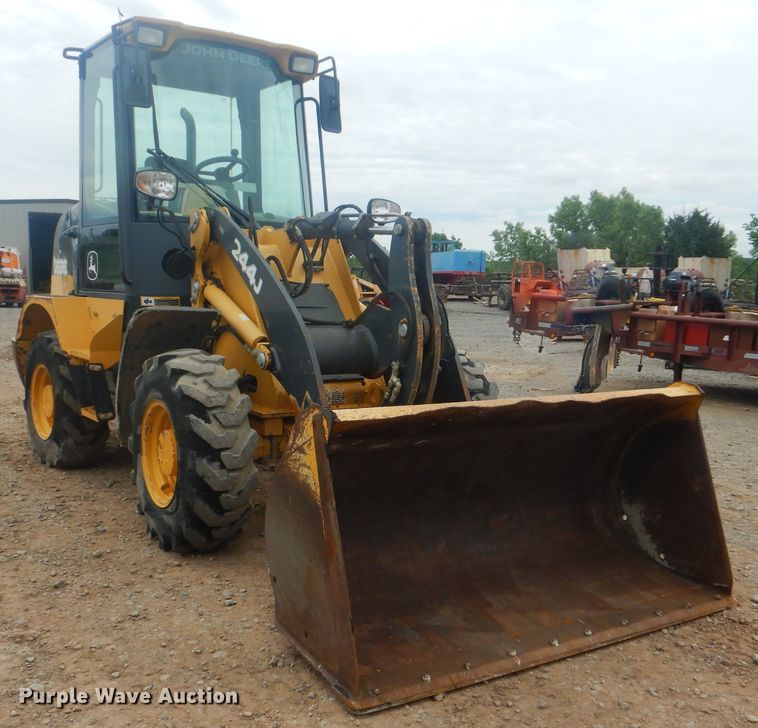image for item GY9890 2013 John Deere 244J  wheel loader