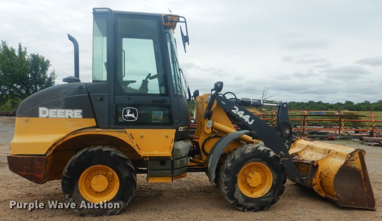 image for item GY9890 2013 John Deere 244J  wheel loader