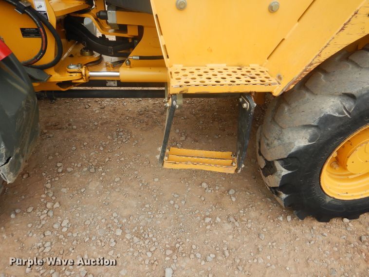 image for item GY9890 2013 John Deere 244J  wheel loader