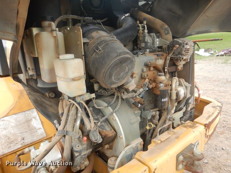 image for item GY9890 2013 John Deere 244J  wheel loader