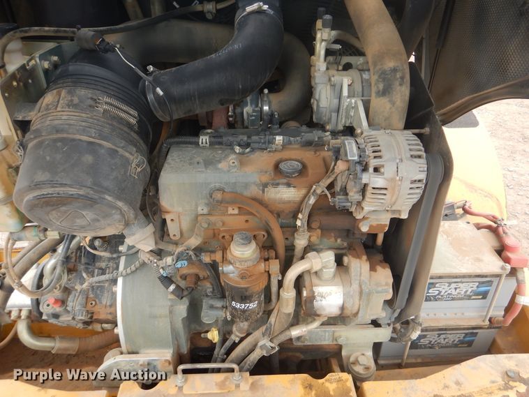 image for item GY9890 2013 John Deere 244J  wheel loader