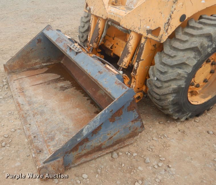 image for item GY9891 1998 Mustang 2050  skid steer loader