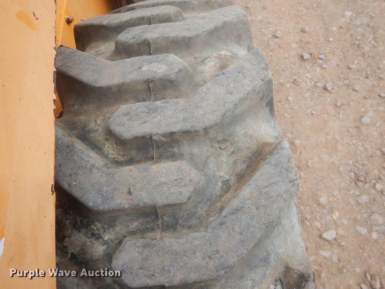 image for item GY9891 1998 Mustang 2050  skid steer loader