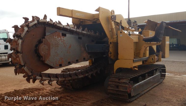 image for item HC9028 1993 Vermeer T-800HT  trencher