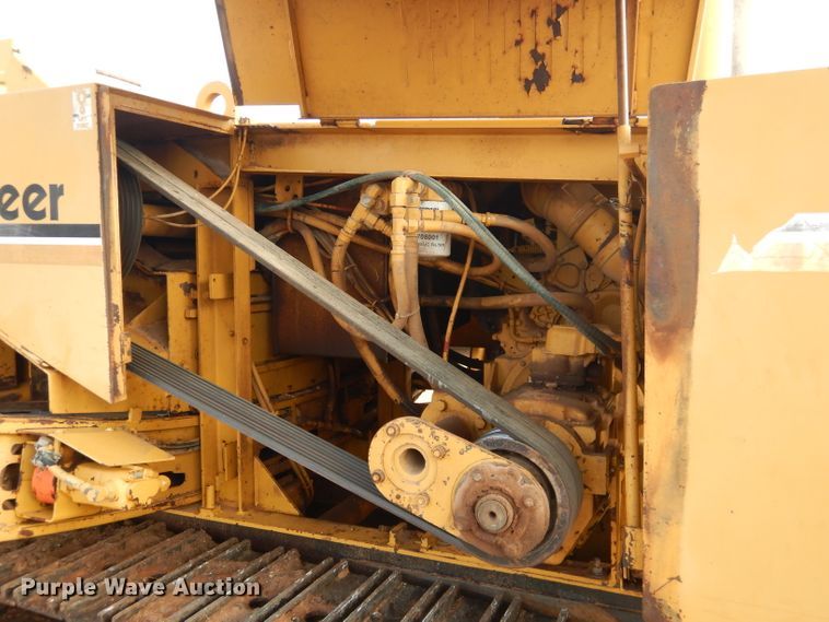 image for item HC9028 1993 Vermeer T-800HT  trencher