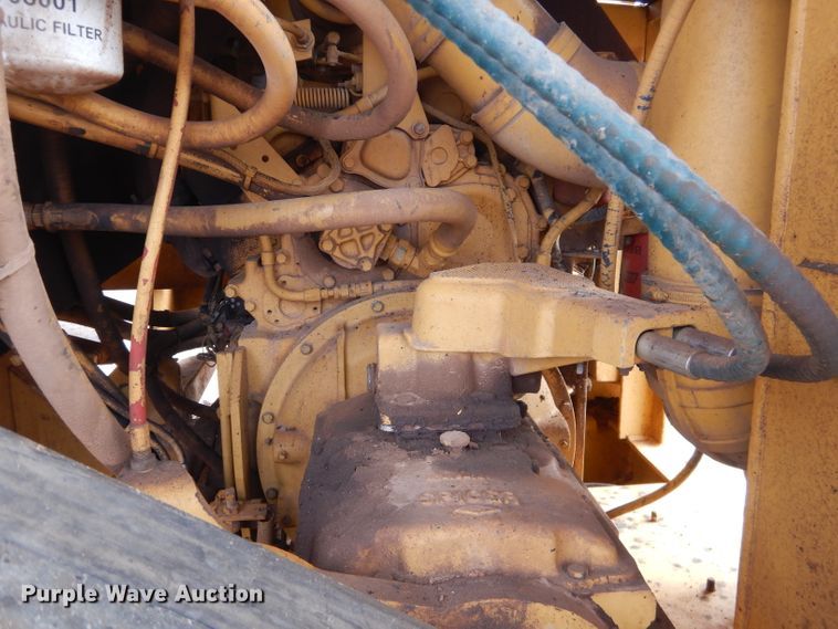 image for item HC9028 1993 Vermeer T-800HT  trencher