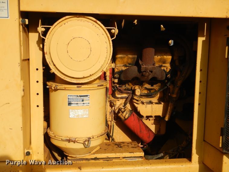 image for item HC9028 1993 Vermeer T-800HT  trencher