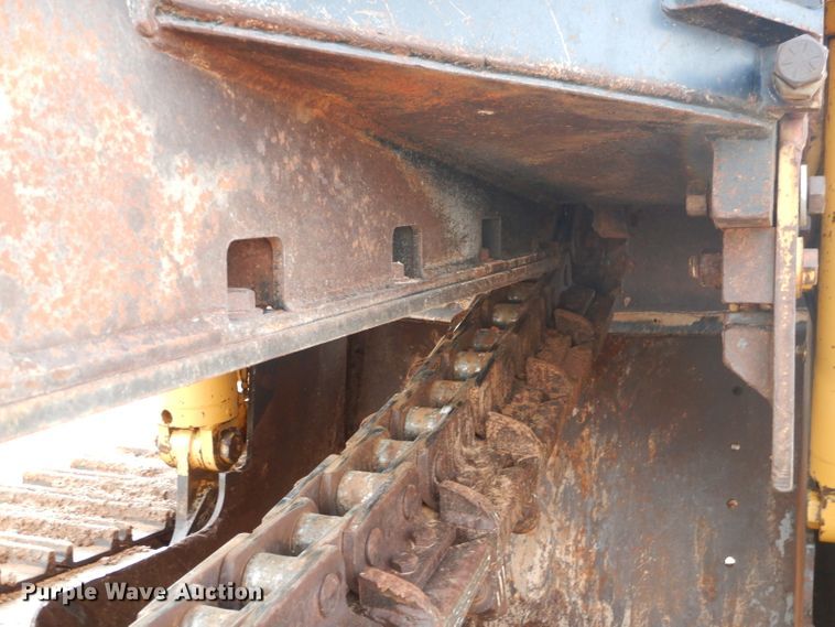 image for item HC9028 1993 Vermeer T-800HT  trencher