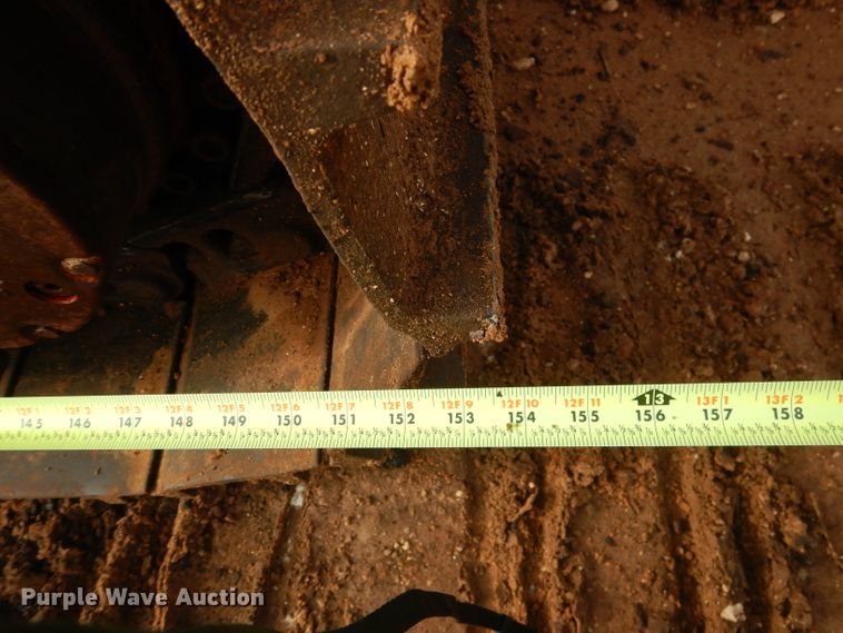 image for item HC9028 1993 Vermeer T-800HT  trencher