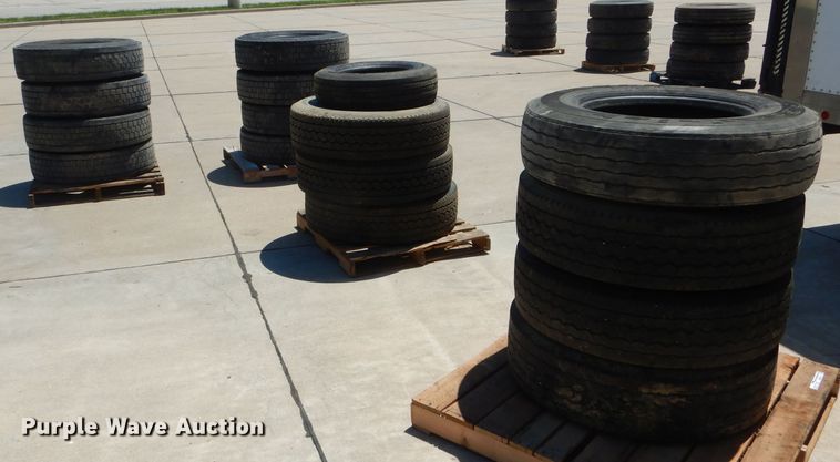 image for item HM9514 (16) tires