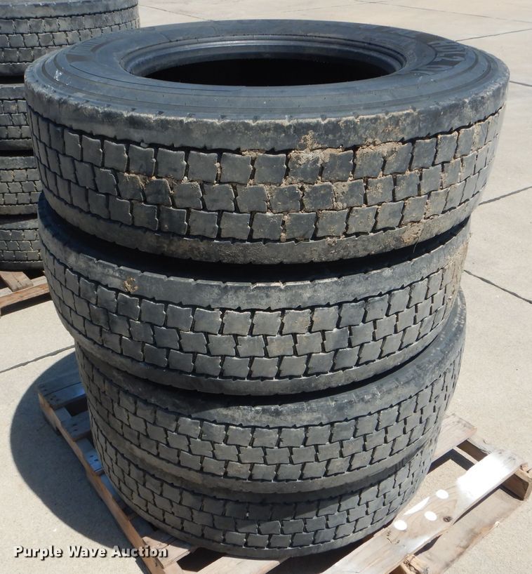 image for item HM9514 (16) tires