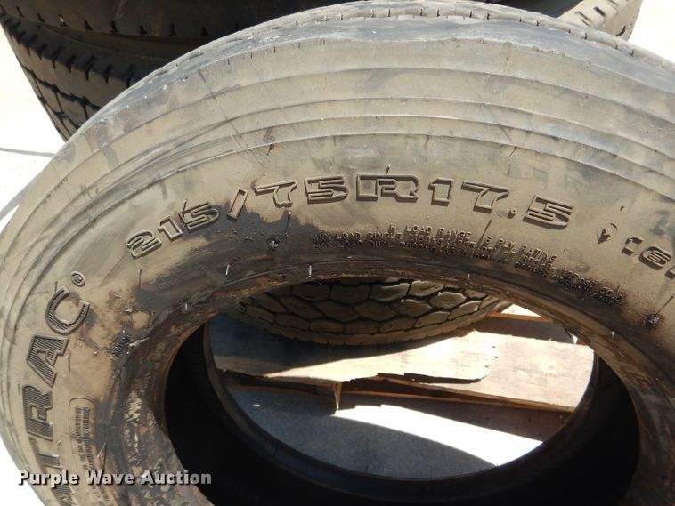 image for item HM9514 (16) tires