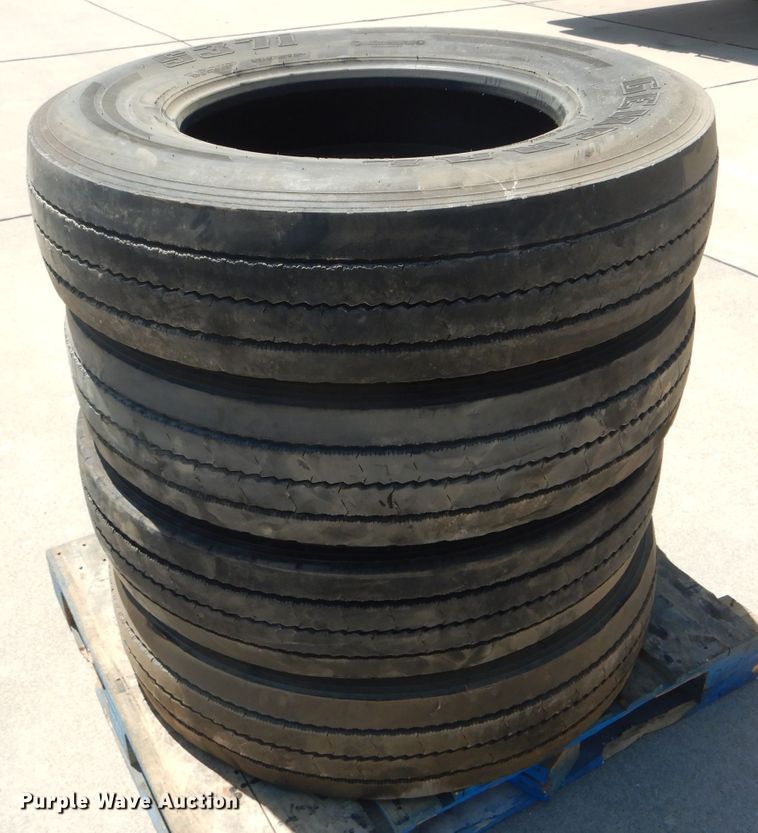 image for item HM9515 (25) 11R24.5 tires