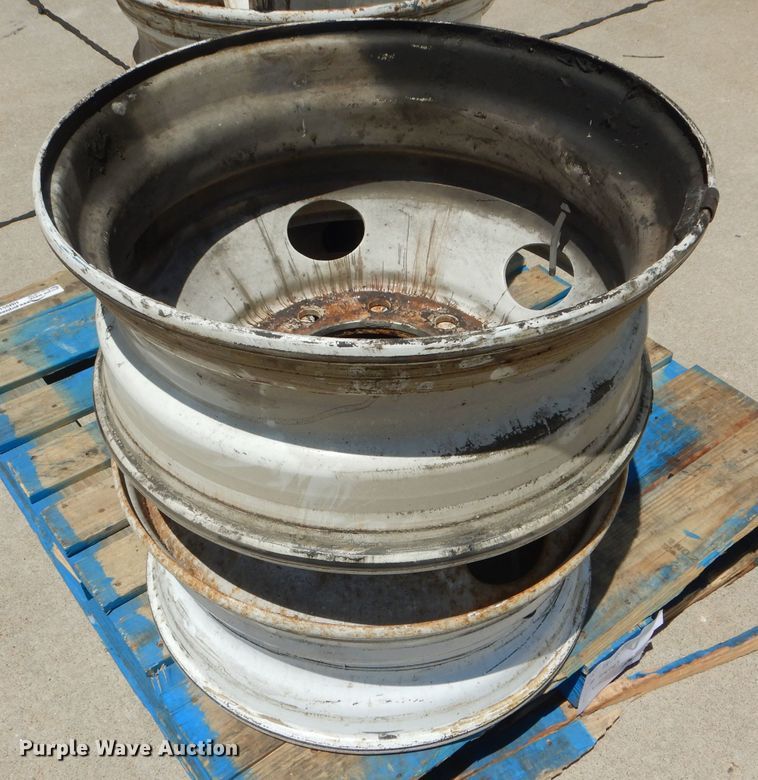 image for item HM9516 (5) 24.5 steel wheels