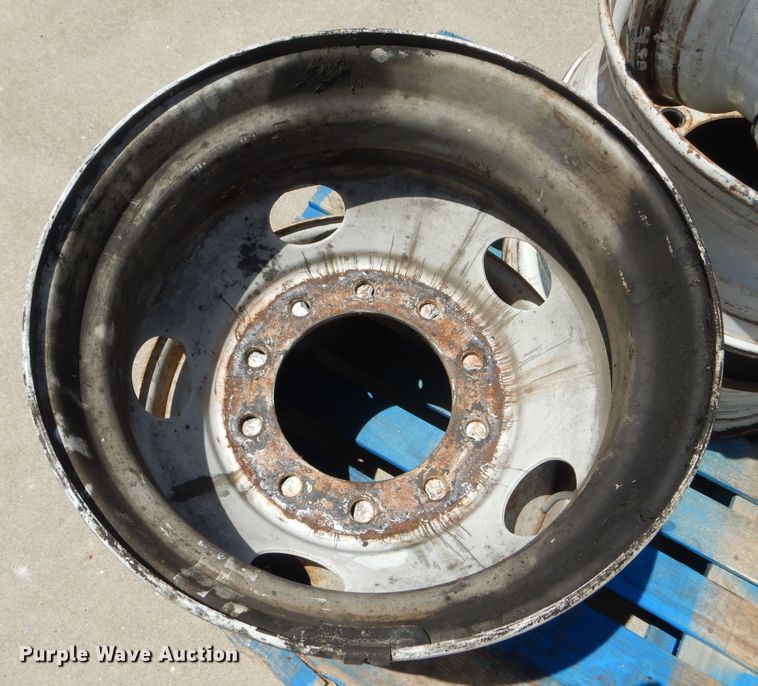 image for item HM9516 (5) 24.5 steel wheels