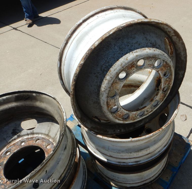 image for item HM9516 (5) 24.5 steel wheels