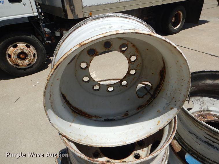 image for item HM9516 (5) 24.5 steel wheels