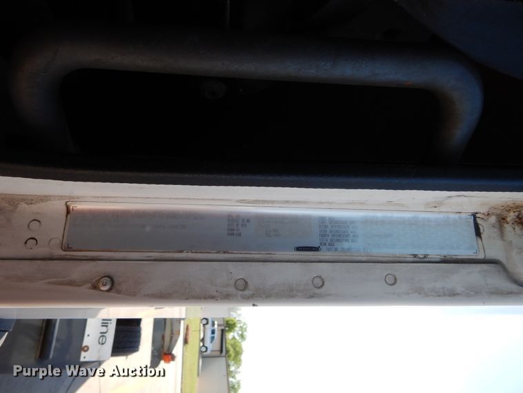 image for item HS9552 2002 Freightliner Century Class ST  semi truck