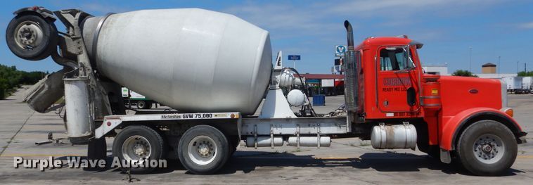 image for item HS9554 2000 Peterbilt 357  ready mix truck