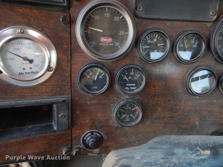 image for item HS9554 2000 Peterbilt 357  ready mix truck