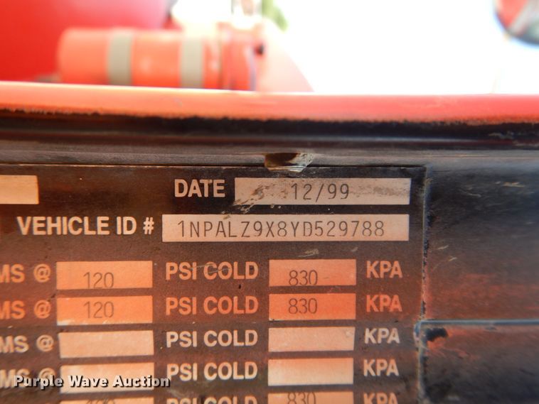 image for item HS9554 2000 Peterbilt 357  ready mix truck