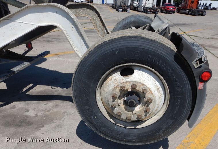 image for item HS9555 2000 Peterbilt 357  ready mix truck