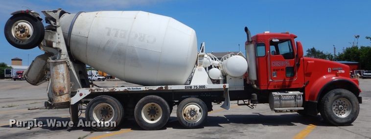 image for item HS9556 2000 Kenworth W900  ready mix truck