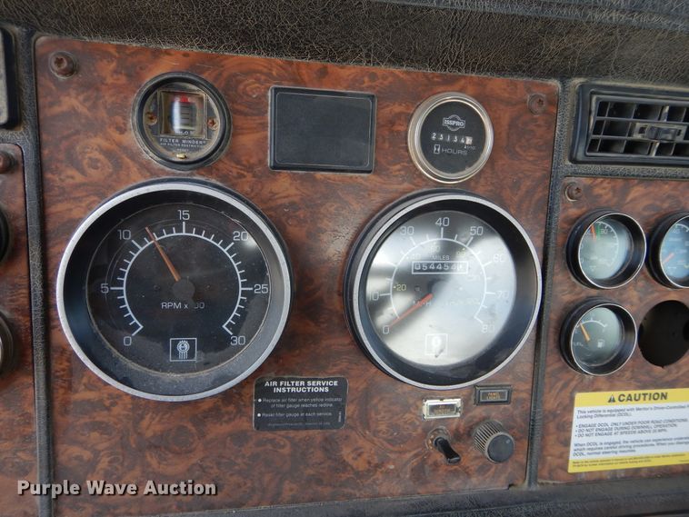 image for item HS9556 2000 Kenworth W900  ready mix truck