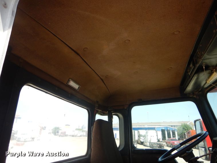 image for item HS9556 2000 Kenworth W900  ready mix truck