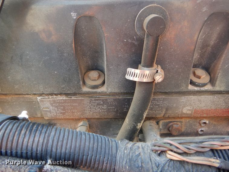 image for item HS9556 2000 Kenworth W900  ready mix truck