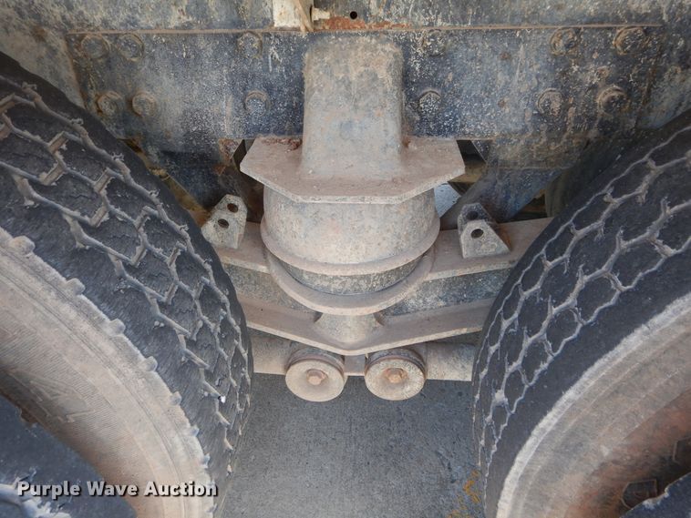 image for item HS9556 2000 Kenworth W900  ready mix truck