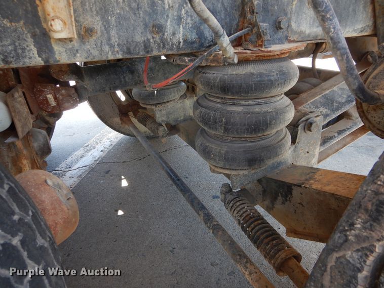 image for item HS9556 2000 Kenworth W900  ready mix truck