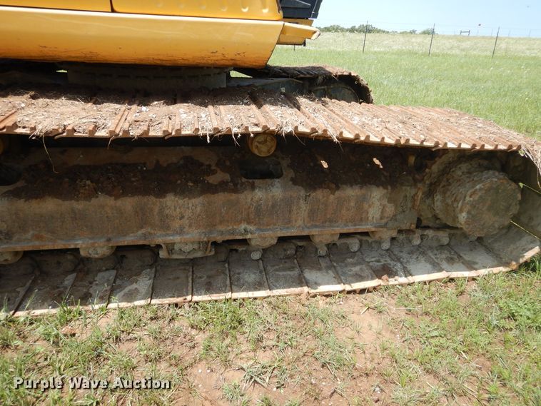 image for item HS9577 2011 John Deere 200D LC  excavator