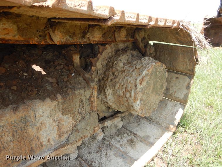 image for item HS9577 2011 John Deere 200D LC  excavator