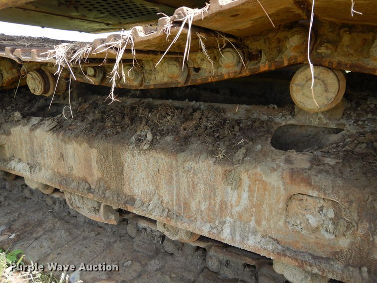 image for item HS9577 2011 John Deere 200D LC  excavator