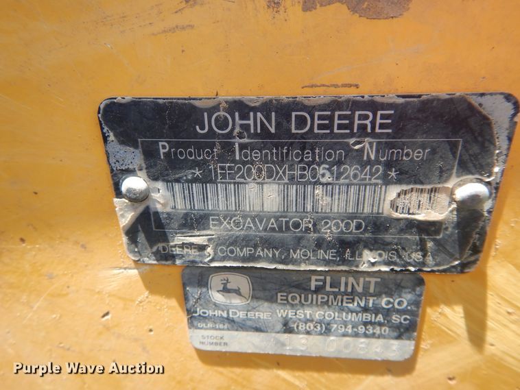 image for item HS9577 2011 John Deere 200D LC  excavator